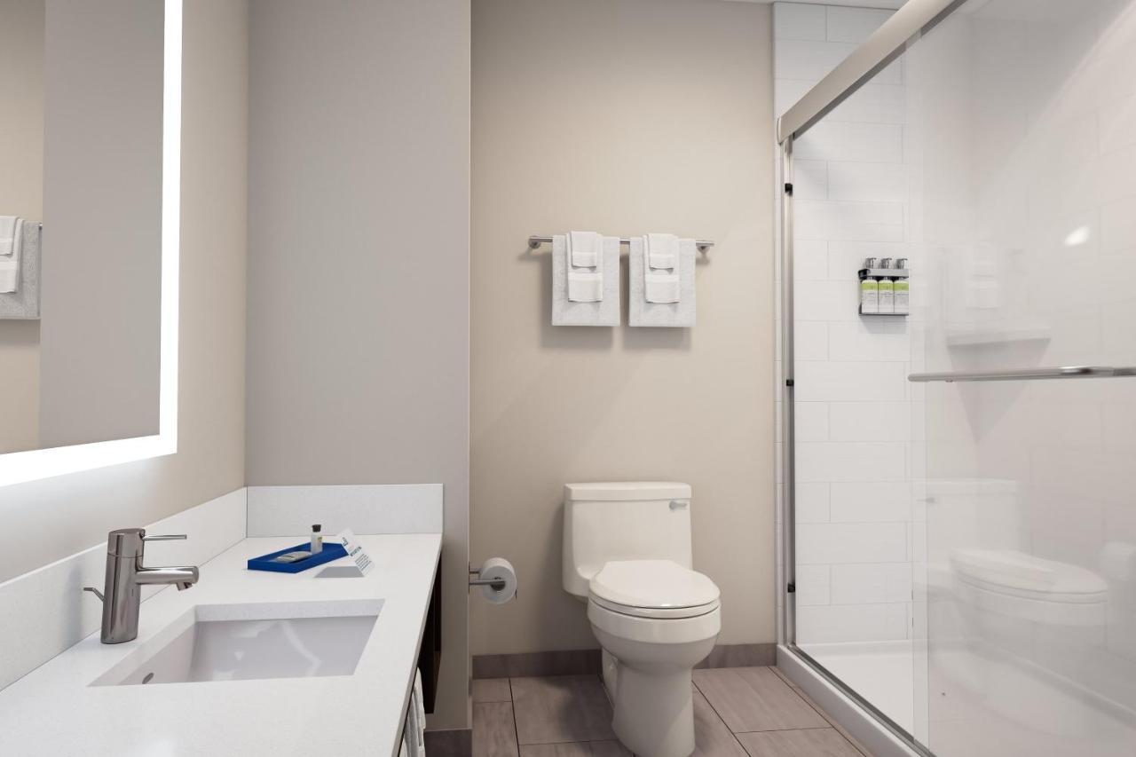 Holiday Inn Express & Suites - Hawaiian Gardens By Ihg Kültér fotó